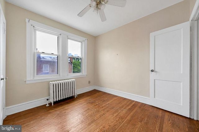 31 LAMPORT RD, Upper Darby, PA 19082