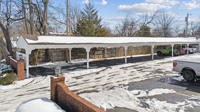 3701 Riverside Drive 14, Tulsa, OK 74105