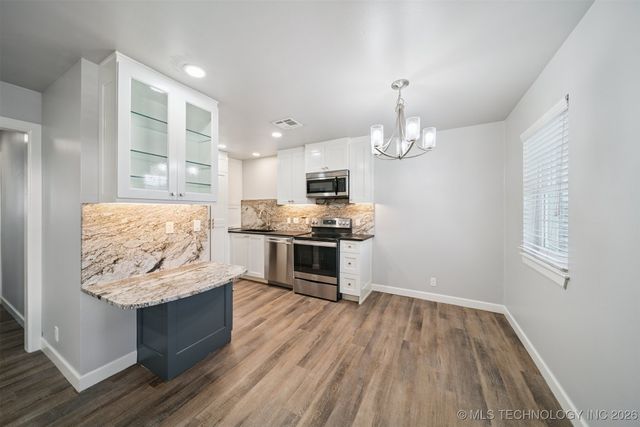 3701 Riverside Drive 14, Tulsa, OK 74105