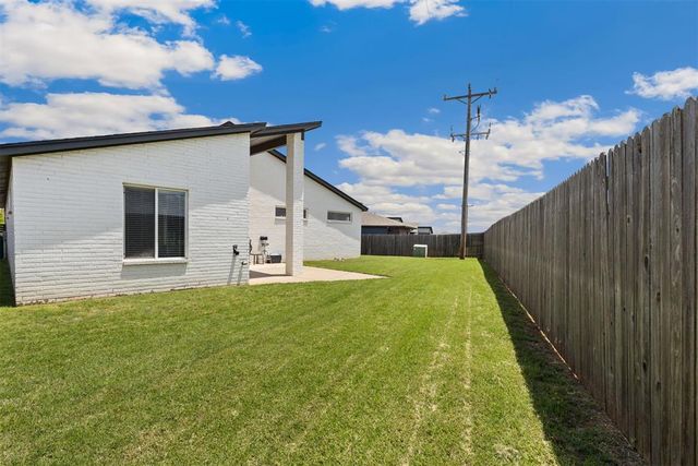 2420 NW 172nd Circle, Edmond, OK 73012