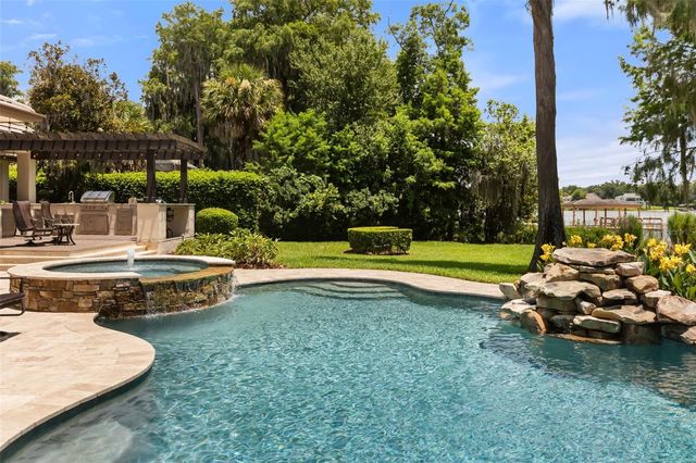 5115 CRANES POINT COURT, Orlando, FL 32839