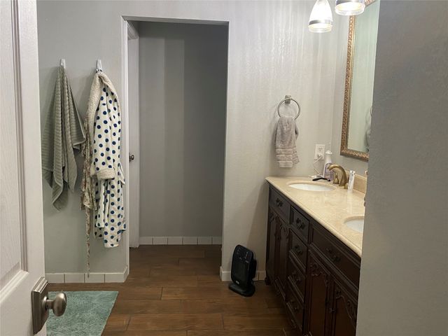 501 Mesquite Street, Mineral Wells, TX 76067