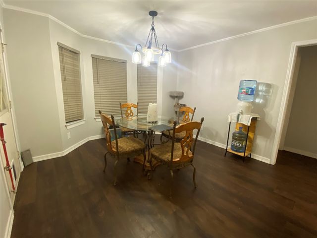 501 Mesquite Street, Mineral Wells, TX 76067