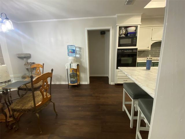 501 Mesquite Street, Mineral Wells, TX 76067