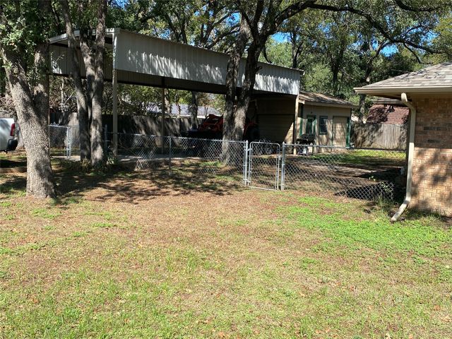 501 Mesquite Street, Mineral Wells, TX 76067
