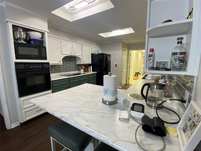 501 Mesquite Street, Mineral Wells, TX 76067