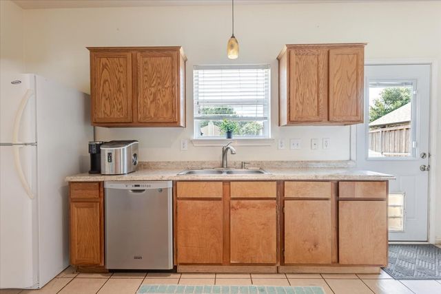 11648 Aspen Creek Drive, Fort Worth, TX 76244
