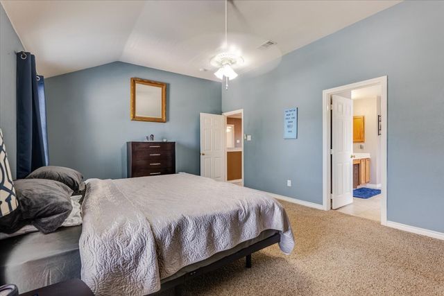 11648 Aspen Creek Drive, Fort Worth, TX 76244