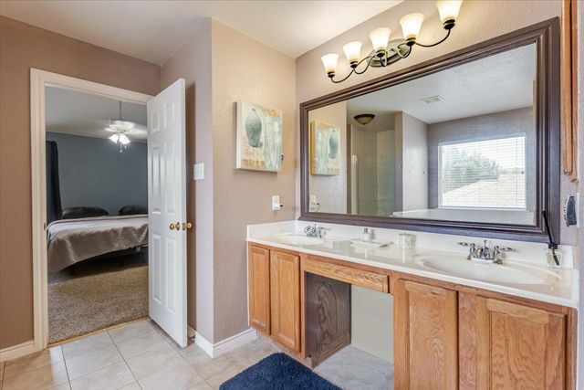 11648 Aspen Creek Drive, Fort Worth, TX 76244