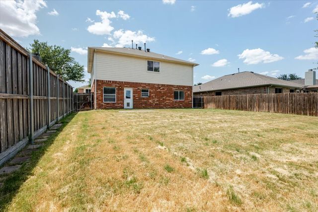 11648 Aspen Creek Drive, Fort Worth, TX 76244