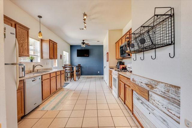 11648 Aspen Creek Drive, Fort Worth, TX 76244