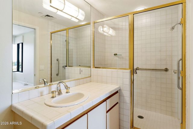 1040 E OSBORN Road 601, Phoenix, AZ 85014