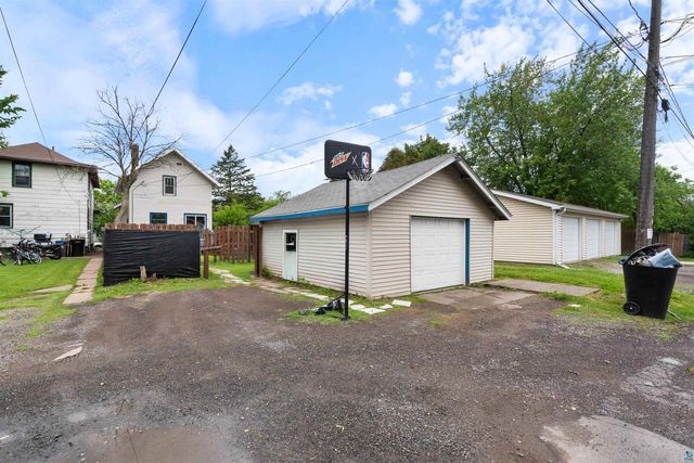 2014 John Ave, Superior, WI 54880