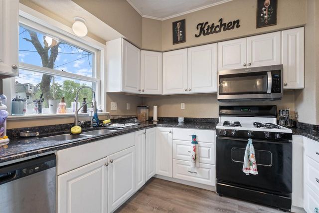 2014 John Ave, Superior, WI 54880