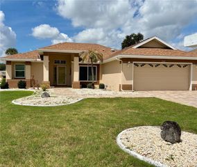 2002 E DEL WEBB BOULEVARD, Sun City Center, FL 33573