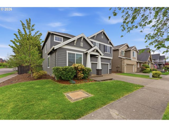 2528 N ROGER SMITH Dr, Newberg, OR 97132