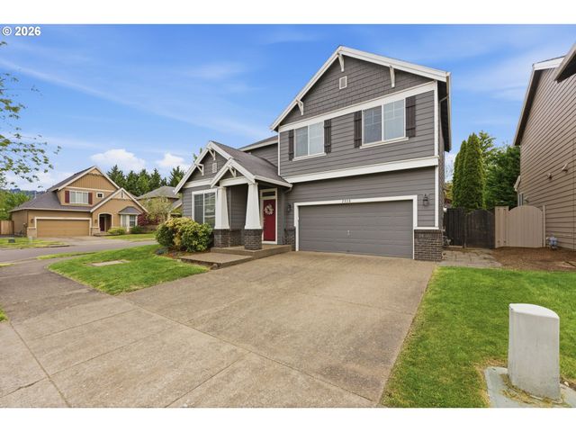2528 N ROGER SMITH Dr, Newberg, OR 97132