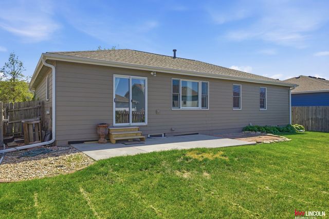 1808 Chloe Lane, Lincoln, NE 68512