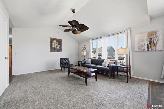 1808 Chloe Lane, Lincoln, NE 68512