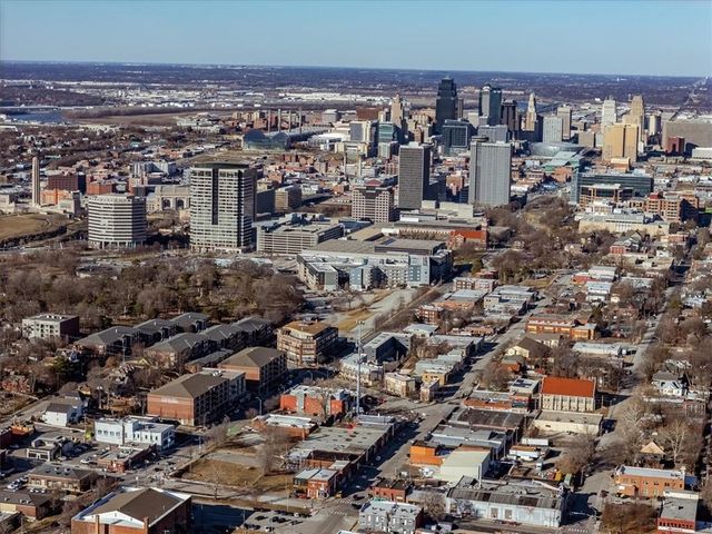 508 E 31st Street, Kansas City, MO 64108