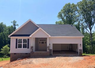 620 Forden Drive, Wellford, SC 29385