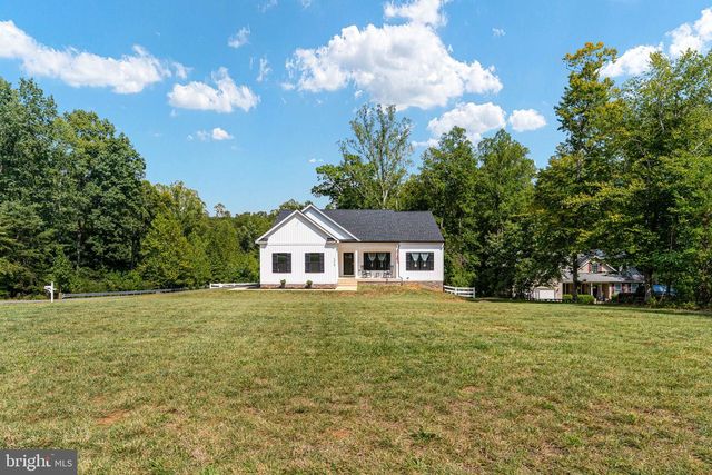 15318 RED OAK LN, Mineral, VA 23117