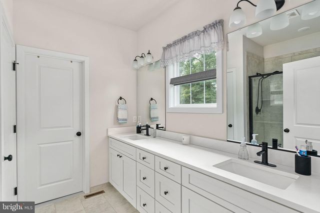 15318 RED OAK LN, Mineral, VA 23117