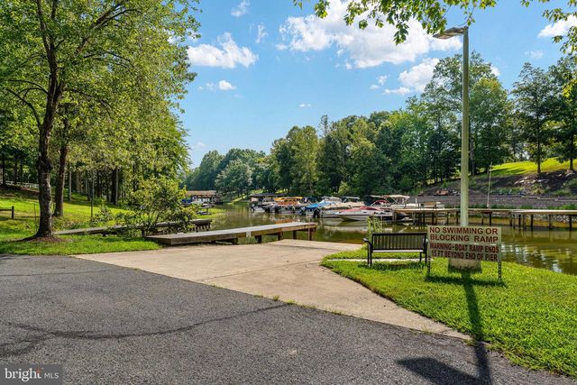 15318 RED OAK LN, Mineral, VA 23117