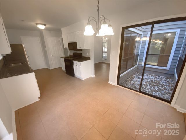 4127 Bon Rea Drive, Charlotte, NC 28226