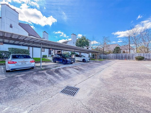 8020 Braesmain Drive 1604, Houston, TX 77025