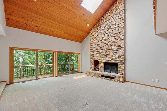 7 Laurelwood Drive, Miami Twp, OH 45150