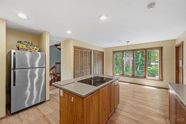 7 Laurelwood Drive, Miami Twp, OH 45150