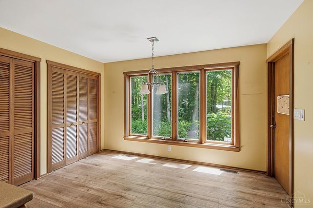 7 Laurelwood Drive, Miami Twp, OH 45150