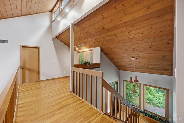 7 Laurelwood Drive, Miami Twp, OH 45150
