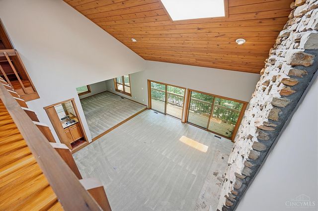 7 Laurelwood Drive, Miami Twp, OH 45150