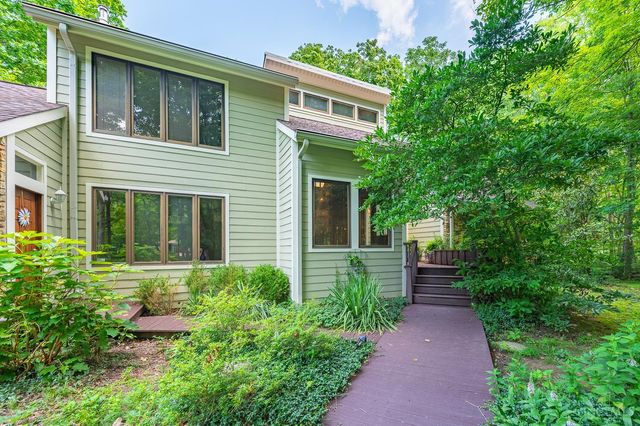 7 Laurelwood Drive, Miami Twp, OH 45150