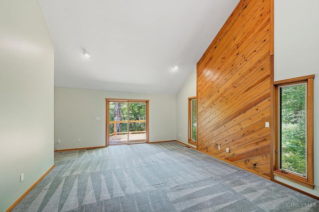 7 Laurelwood Drive, Miami Twp, OH 45150
