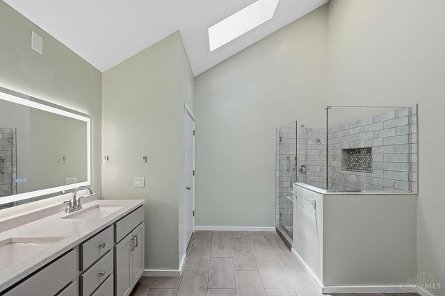 7 Laurelwood Drive, Miami Twp, OH 45150