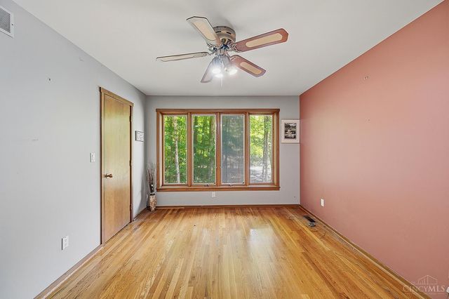 7 Laurelwood Drive, Miami Twp, OH 45150