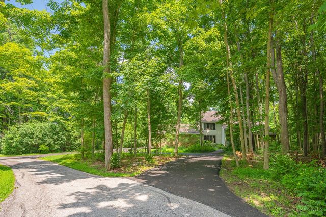 7 Laurelwood Drive, Miami Twp, OH 45150