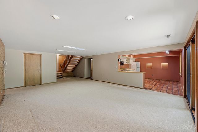 7 Laurelwood Drive, Miami Twp, OH 45150