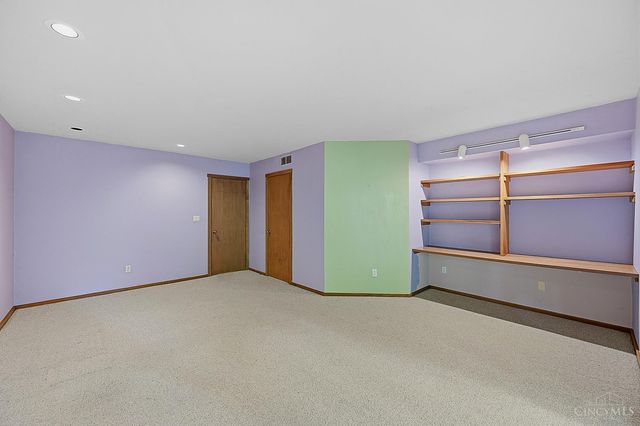 7 Laurelwood Drive, Miami Twp, OH 45150