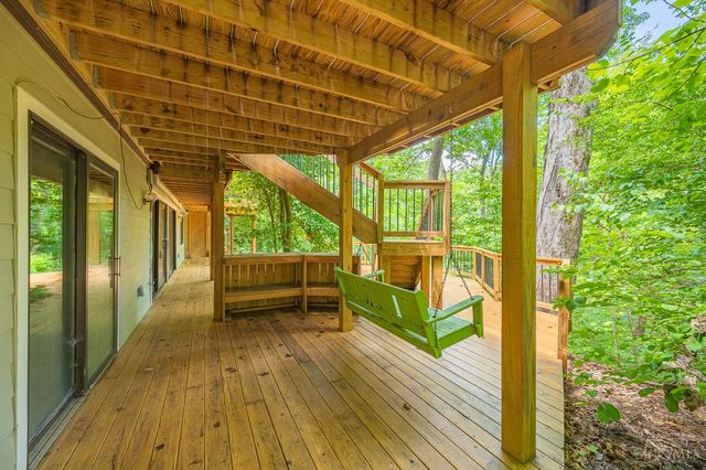 7 Laurelwood Drive, Miami Twp, OH 45150