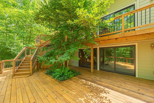 7 Laurelwood Drive, Miami Twp, OH 45150