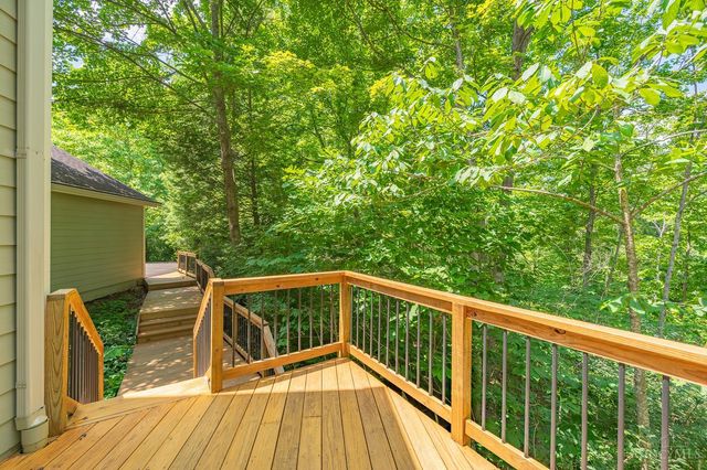 7 Laurelwood Drive, Miami Twp, OH 45150