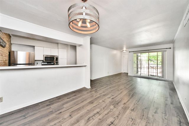 2609 Marilee Lane 2, Houston, TX 77057