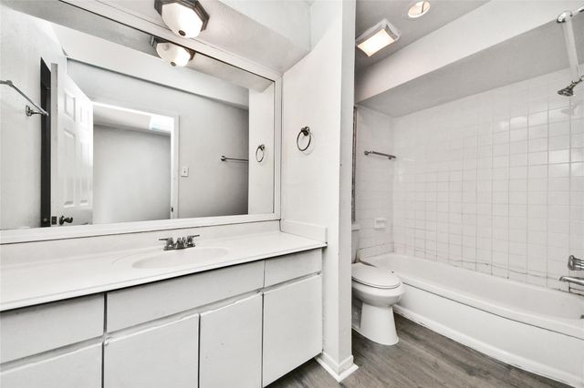 2609 Marilee Lane 2, Houston, TX 77057