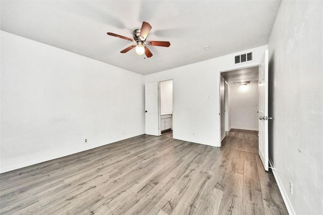 2609 Marilee Lane 2, Houston, TX 77057