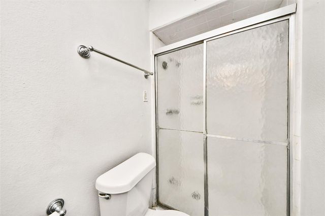 2609 Marilee Lane 2, Houston, TX 77057