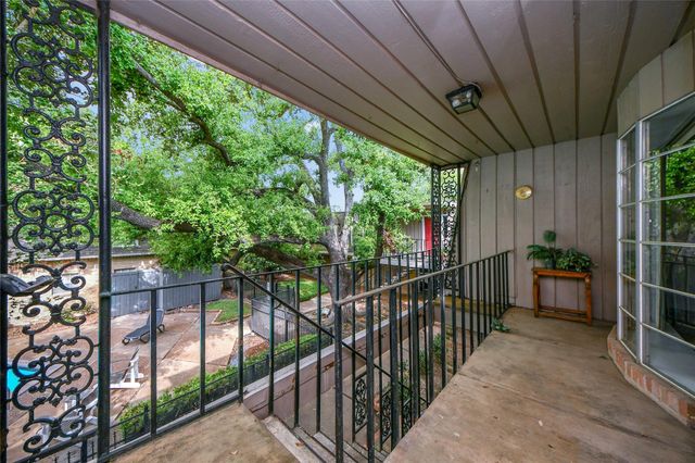 2609 Marilee Lane 2, Houston, TX 77057